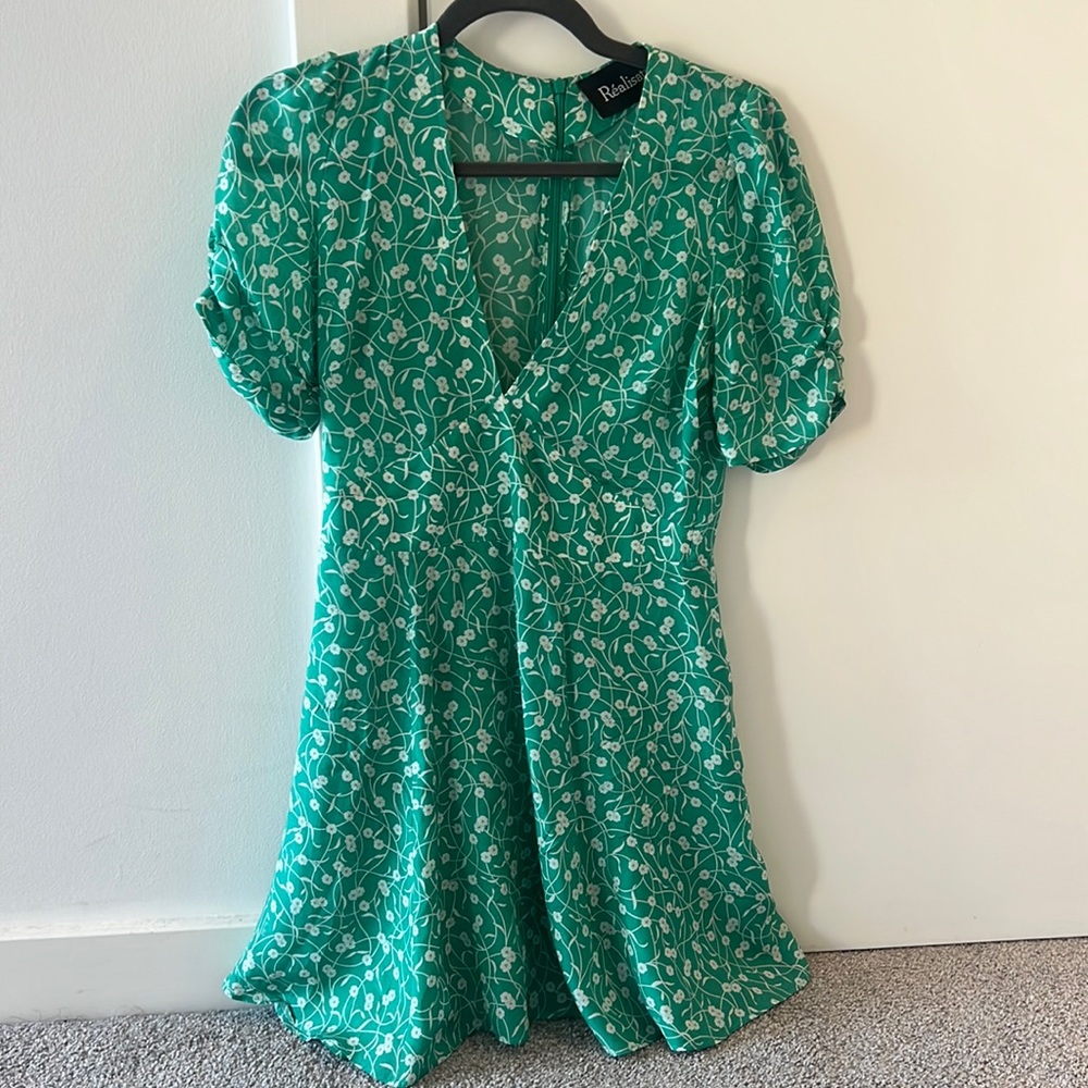 Realisation Par A-line green dress 100% silk